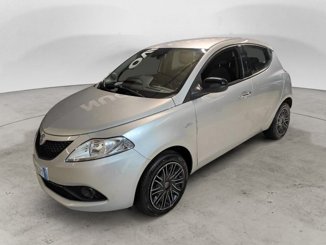 LANCIA Ypsilon 1.2 69 CV 5 porte S&S Gold 