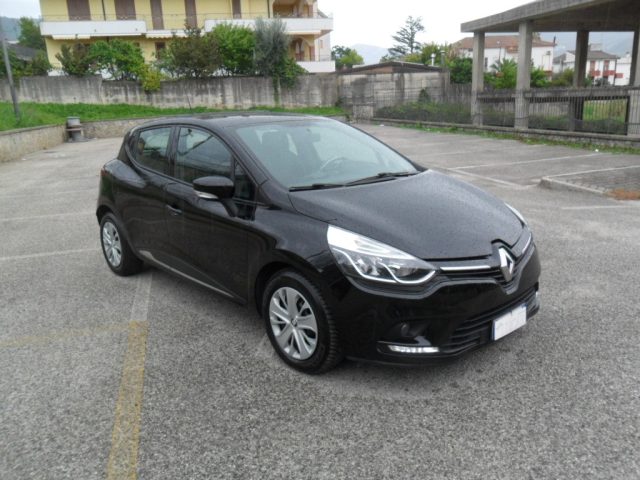 RENAULT Clio dCi 8V 75 CV 5 porte Moschino Zen 