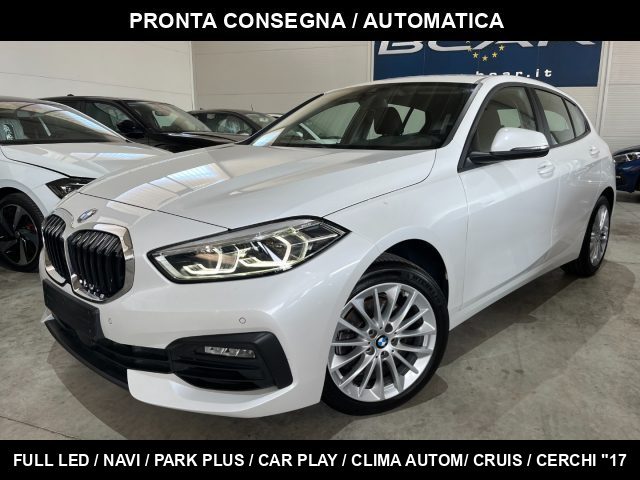 BMW 118 i 5p. Business Advantage/Nav/Virtual/F.Led/CarPLAY 