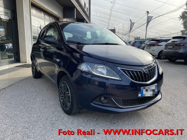 LANCIA Ypsilon BLU SCURO pastello