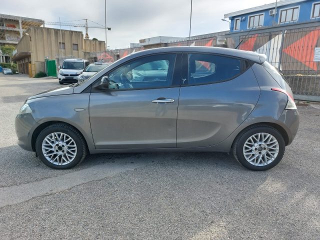 LANCIA Ypsilon 1.2 69 CV 5 porte 