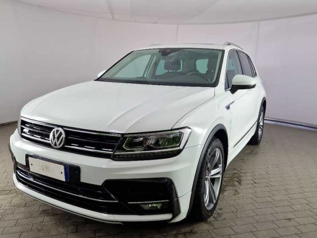 VOLKSWAGEN Tiguan 2.0 TDI 150 CV SCR DSG R-Line 