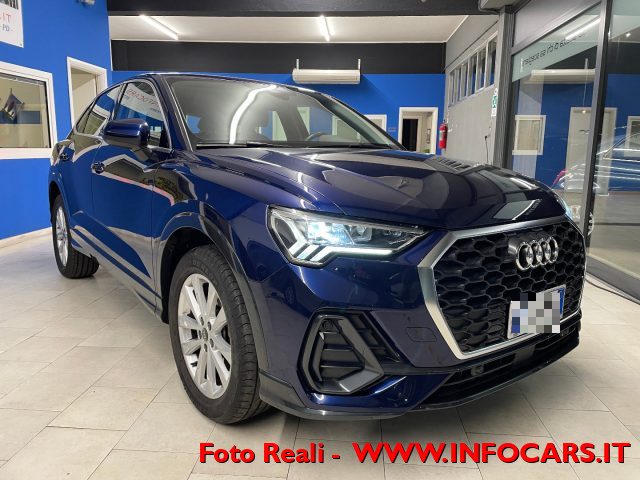 AUDI Q3 Blu metallizzato