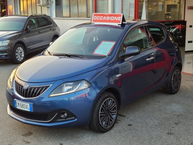 LANCIA Ypsilon 1.0 5 porte Hybrid Gold 