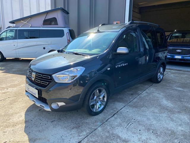 DACIA Dokker Stepway 1.5 DCI  5 posti unicopropr TAGLIANDATO 