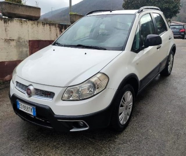 FIAT Sedici 2.0 MJT 16V DPF 4x4 Emotion 