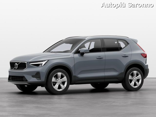 VOLVO XC40 B3 automatico Essential 