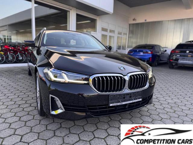 BMW 520 d TOURING LUXURY HUD 4 ZONE CAMERA MEMORIE PANO* 