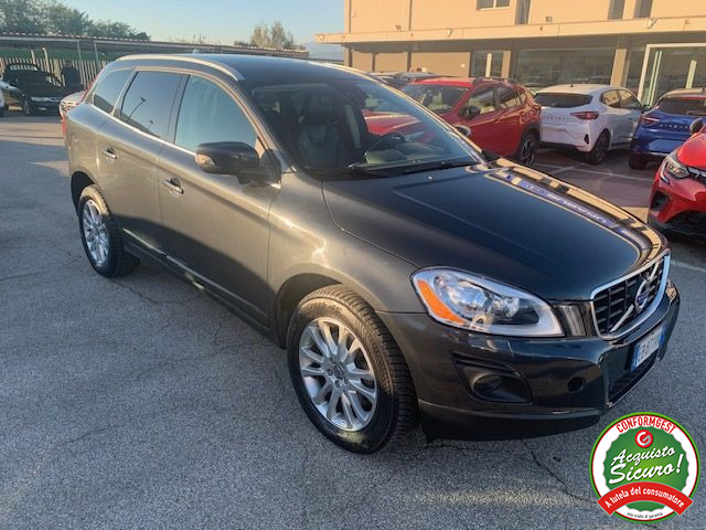 VOLVO XC60 2.4 D 175 CV FWD DRIVe Summum 