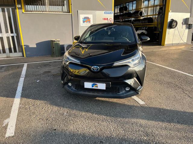 TOYOTA C-HR 1.8 Hybrid E-CVT Lounge 