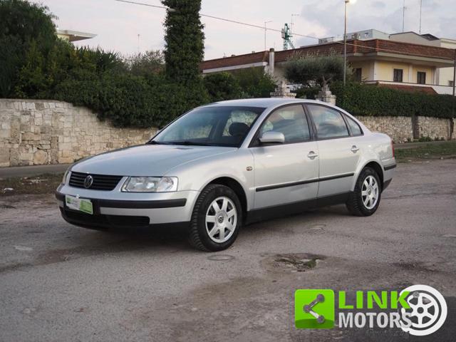 VOLKSWAGEN Passat 1.9 TDI 110 CV Highline +ASI+ 