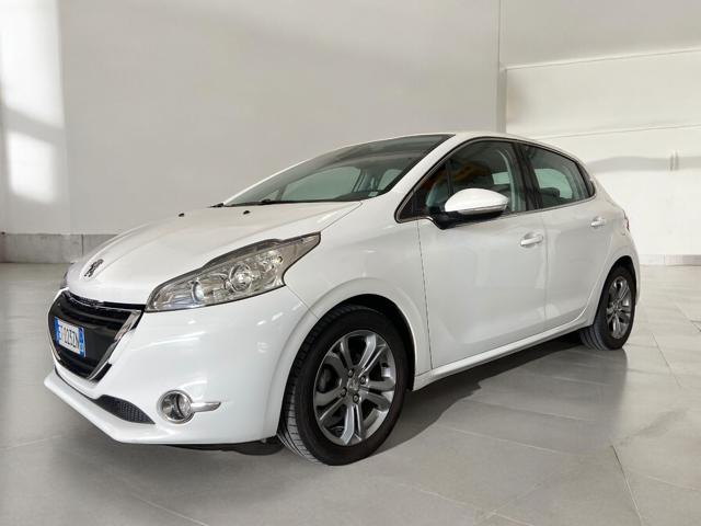 PEUGEOT 208 PureTech 82 5 porte Allure 