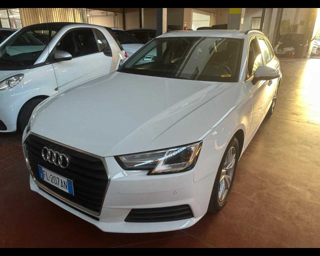 AUDI A4 Avant 2.0 TDI 150 CV ultra Business 