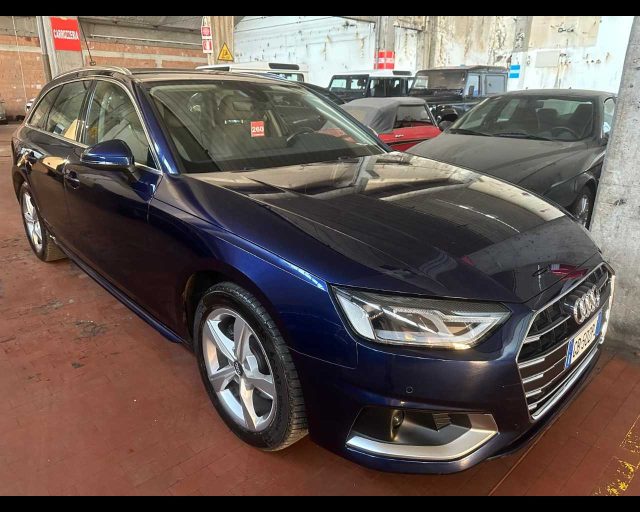 AUDI A4 Avant 35 TDI/163 CV S tronic Business Advanced 