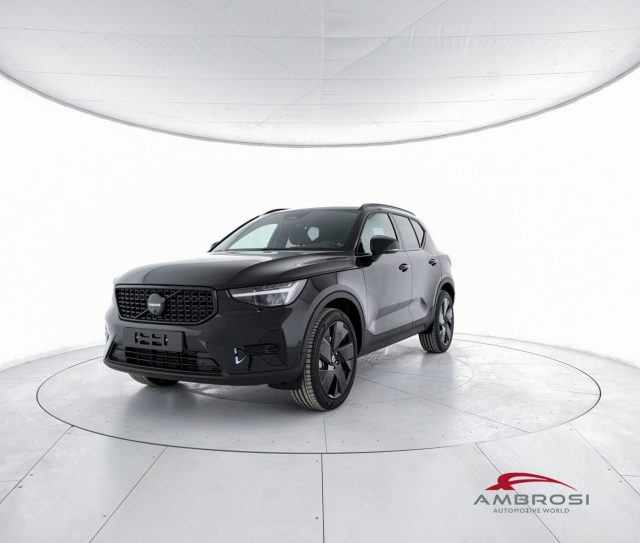 VOLVO XC40 Black Edition B3 Mild hybrid Benzina Ultra 