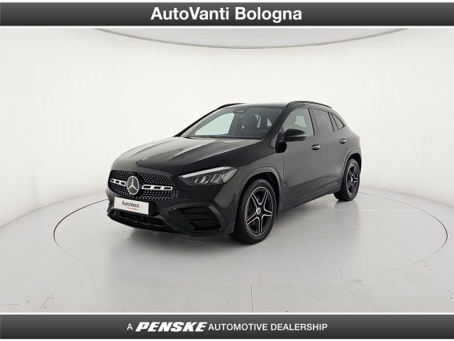 MERCEDES-BENZ GLA 200 Mercedes-Benz  d Automatic Premium 