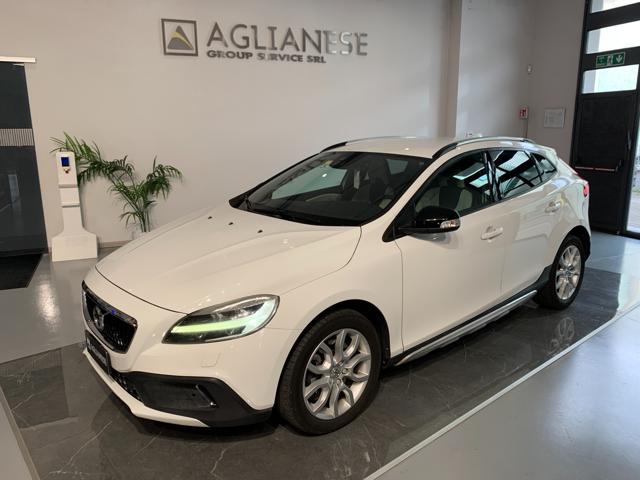 VOLVO V40 Cross Country D2 Summum 