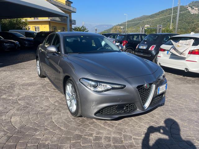 ALFA ROMEO Giulia Grigio metallizzato