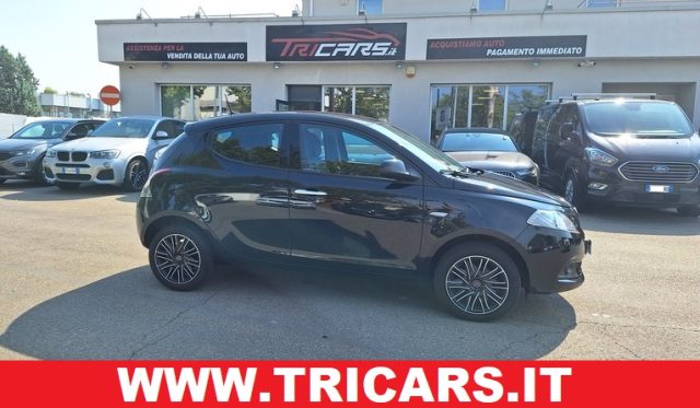 LANCIA Ypsilon 1.0 FireFly 5 porte S&S Hybrid Oro PERMUTE OK NEOP 