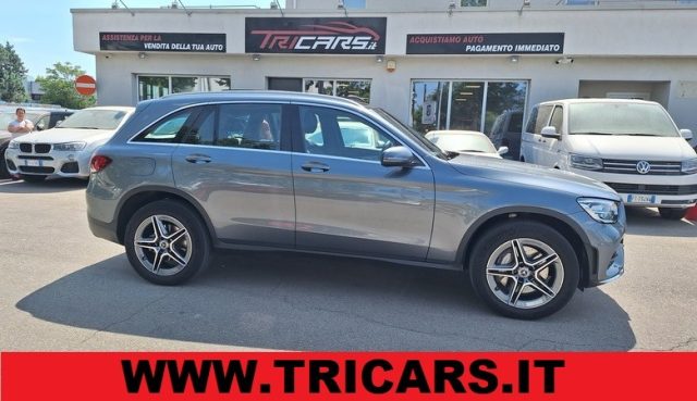 MERCEDES-BENZ GLC 300 de 4Matic EQ-Power Premium Plus PERMUTE 