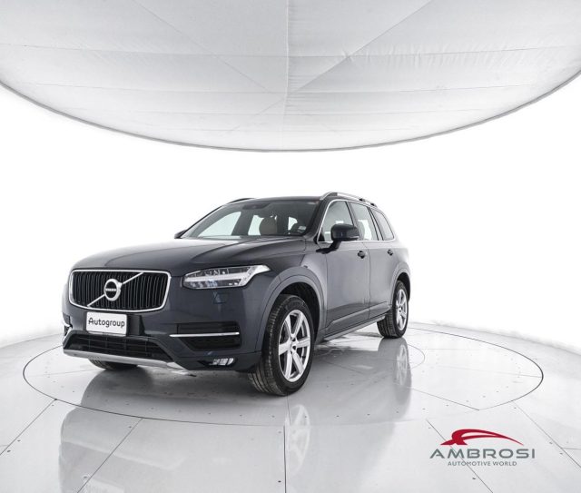 VOLVO XC90 D5 AWD Geartronic Momentum 