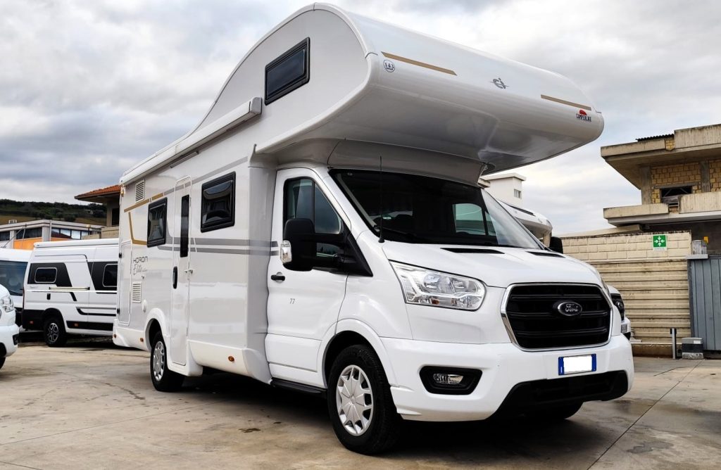Camper mansardato, CI International