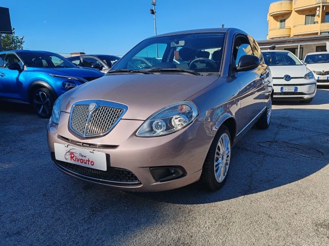 LANCIA Ypsilon Grigio perlato