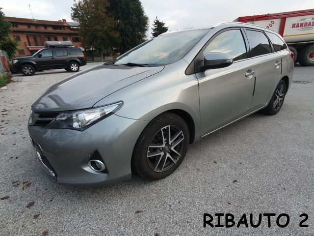 TOYOTA Auris Touring Sports 1.4 D-4D Active 