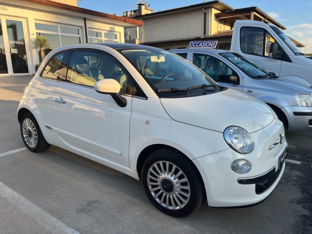 FIAT 500 Bianco pastello