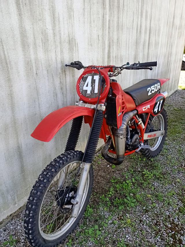 HONDA CR 250 R Rosso pastello