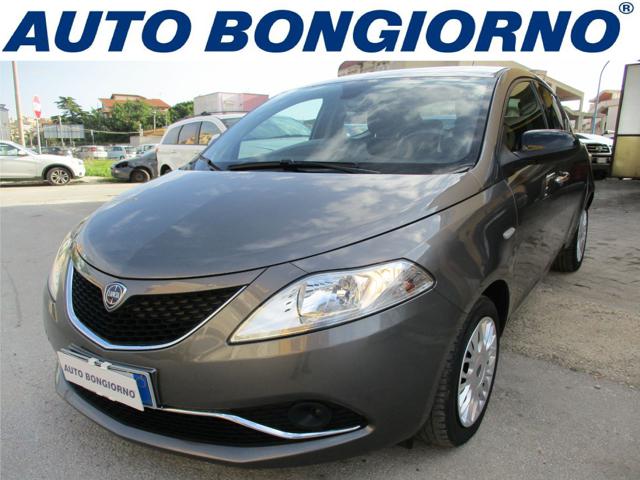 LANCIA Ypsilon 1.2 69 CV 5 porte GPL Ecochic Gold 