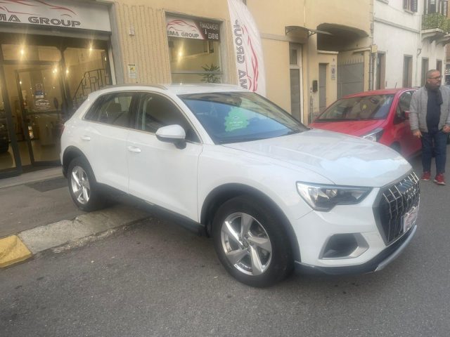 AUDI Q3 35 TDI quattro S tronic Business 