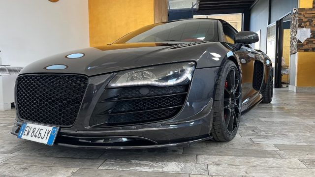 AUDI R8 Spyder 5.2 V10 FSI quattro R tronic 