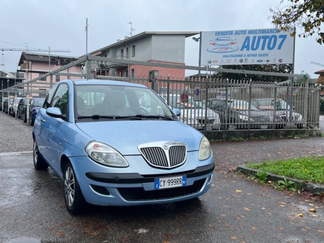 LANCIA Ypsilon 1.2 16V Platino 