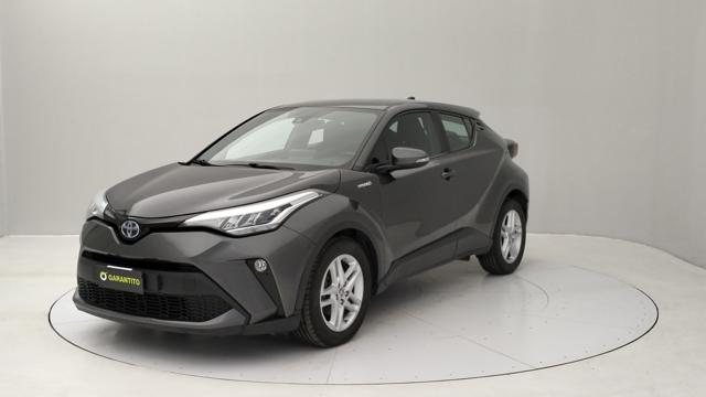 TOYOTA C-HR 1.8h Active e-cvt 