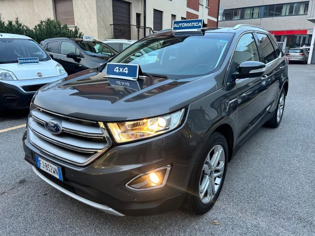 FORD Edge 2.0 TDCI 210CV Titanium 4x4 Automatica Gancio Trai 