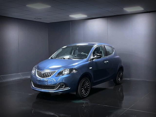 LANCIA Ypsilon 1.0 FireFly 5 porte S&S Hybrid Ecochic Silver 