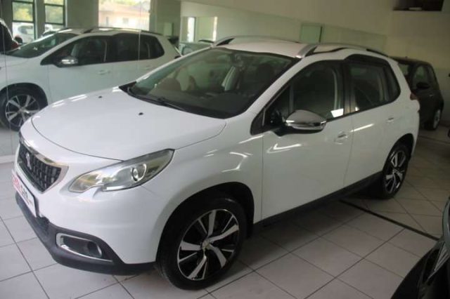 PEUGEOT 2008 HDi 