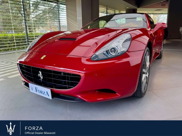 FERRARI California DCT 