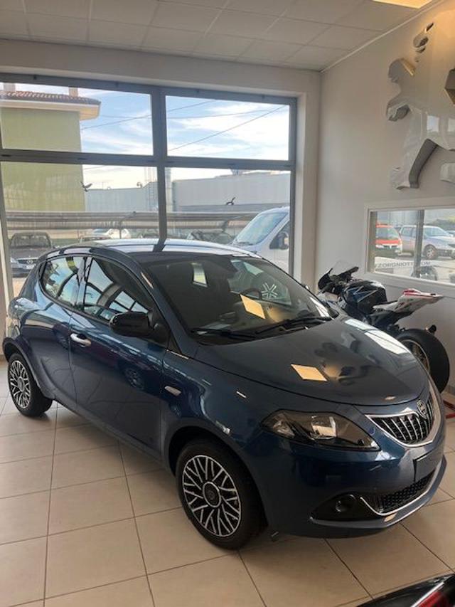 LANCIA Ypsilon 1.0 FireFly 5 porte S&S Hybrid Platino 