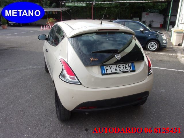 LANCIA Ypsilon 0.9 TwinAir 5 porte Metano Ecochic Elefantino Blu 