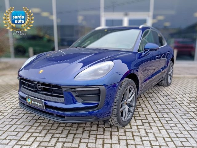 PORSCHE Macan Blu metallizzato