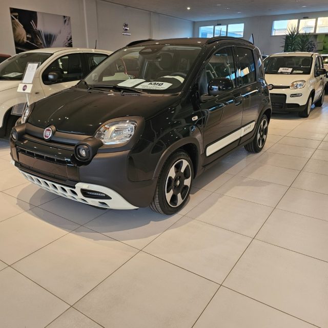 FIAT Panda 1.0 FireFly S&S Hybrid Pandina 