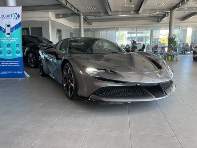 FERRARI SF90 Stradale 1000CV V8 ASSETTO FIORANO 