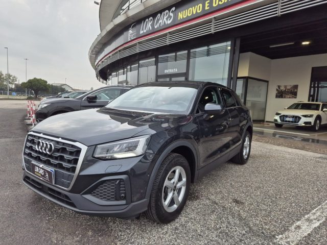 AUDI Q2 30 TDI S tronic Identity Black 