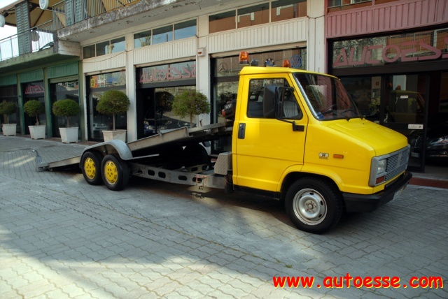 FIAT Ducato CARROATTREZZI 2.5 TD 