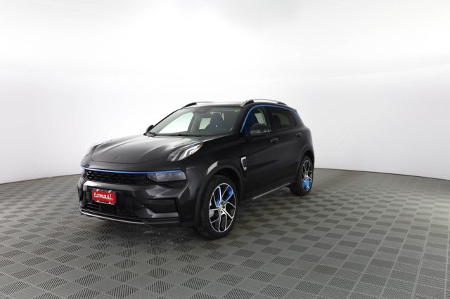 LYNK & CO 01 01 PHEV 