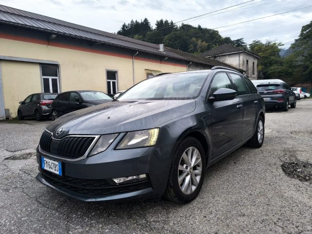 SKODA Octavia 1.6 TDI CR 115 CV DSG Wagon Executive 