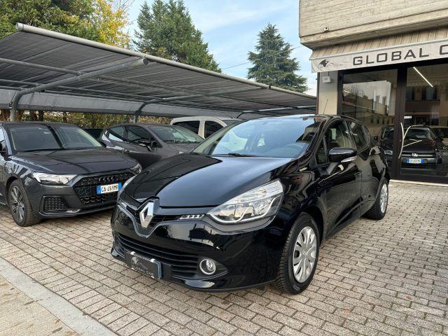 RENAULT Clio 1.2Ben/Gpl 75CV-Neopatentati 