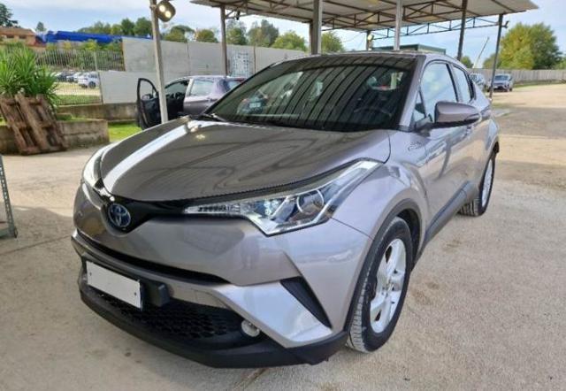 TOYOTA C-HR 1.8 Hybrid E-CVT Business 